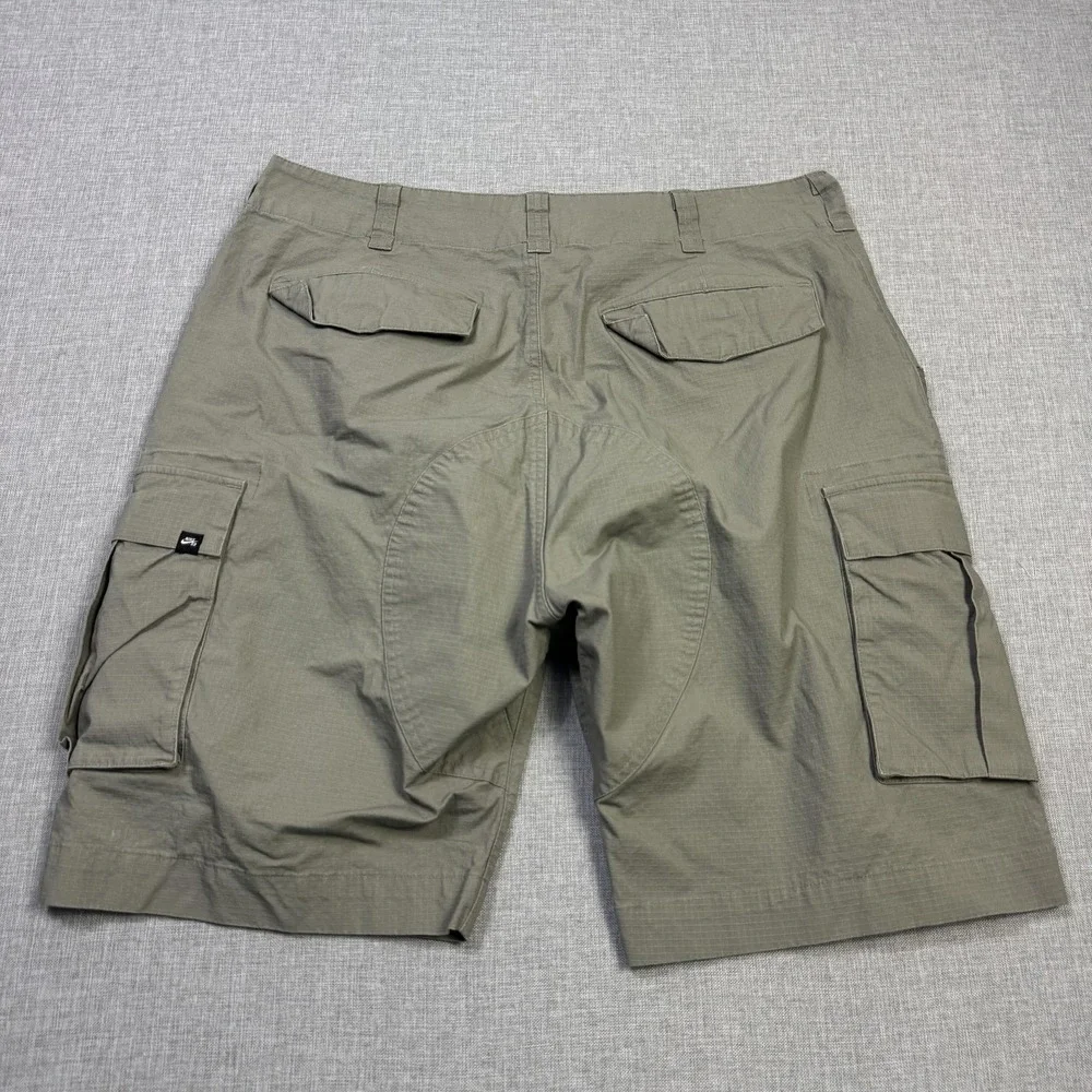 Nike SB Ripstop Skate Cargo Shorts Mens 34 Olive Green Skateboarding 9